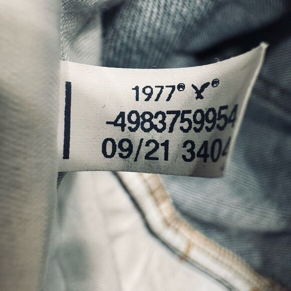 American Eagle Tomgirl Jeans 8 (31x31) Blue Button Fly Mid Rise Denim Womens - Picture 6 of 11